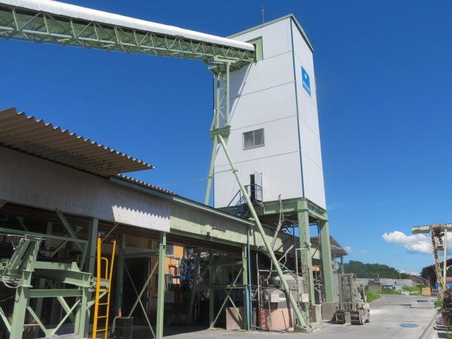 アスザック東御工場上塗り