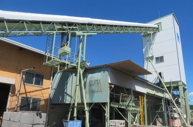 アスザック東御工場上塗り