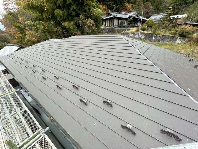 飯田市屋根カバー壁貼り替え