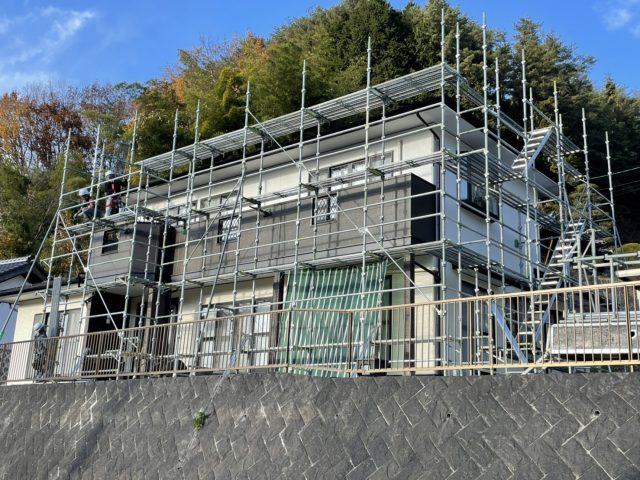 飯田市屋根カバー壁貼り替え