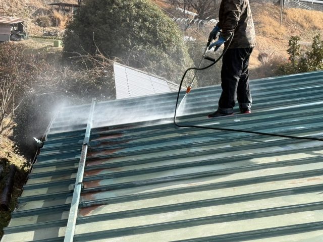 駒ヶ根市中沢M邸屋根洗浄