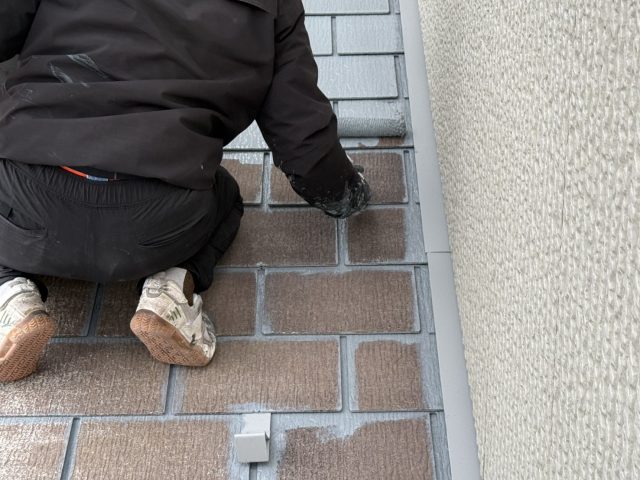 伊那市境K邸屋根の下塗り