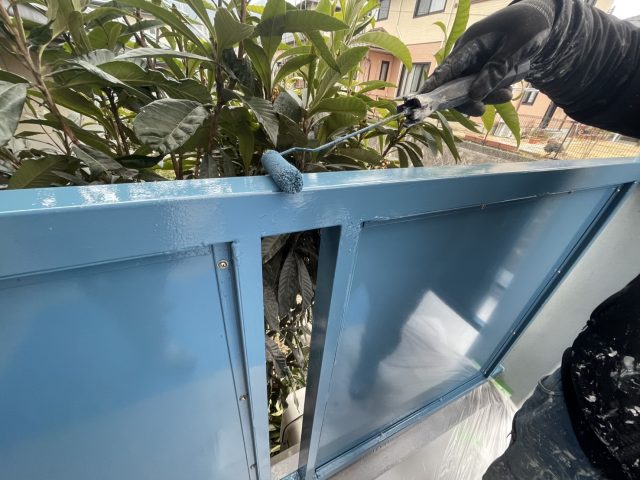 飯田市I邸目隠しフェンス上塗り