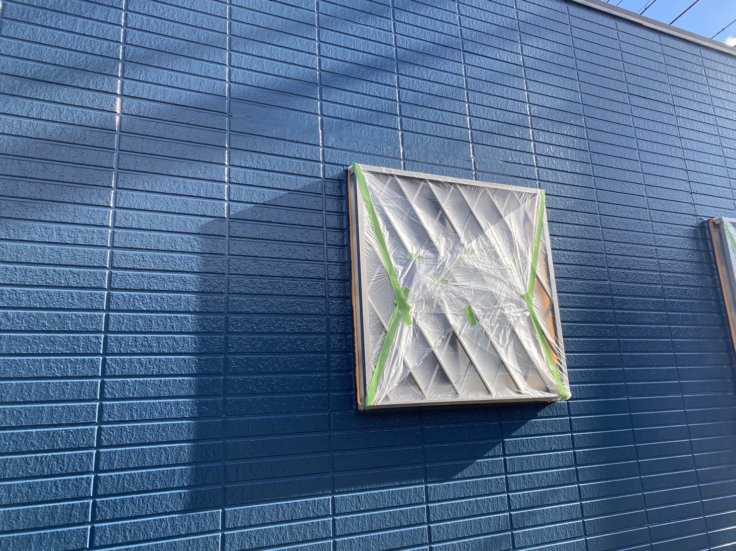 伊那市外壁塗装PRiJEW中塗り2