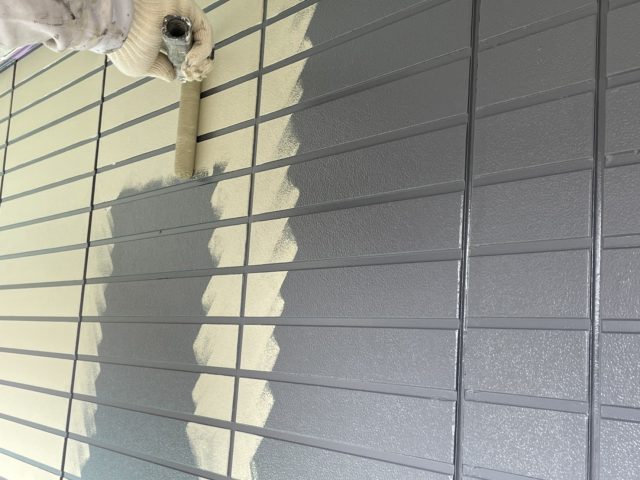 飯田市外壁塗装2色塗り分け