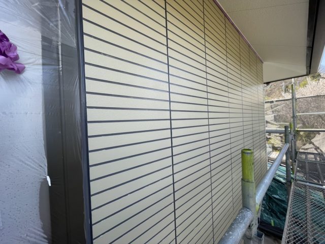 飯田市外壁塗装2色塗り分け