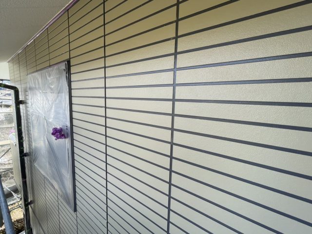 飯田市外壁塗装2色塗り分け