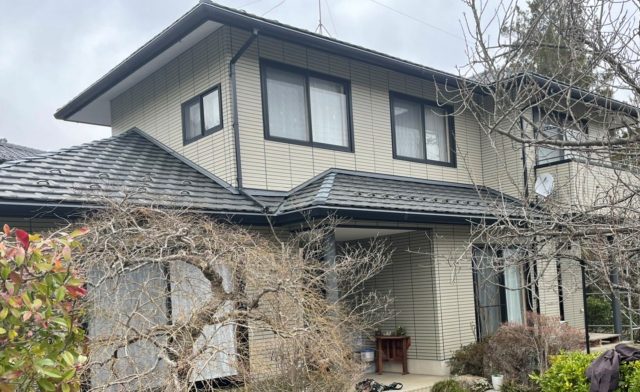 飯田市外壁塗装2色塗り分け