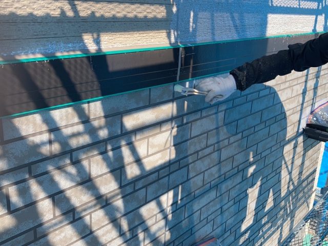 飯田市南信濃塗装_クリヤー上塗り