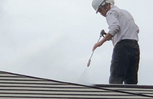 阿南町S邸_屋根塗装_洗浄1