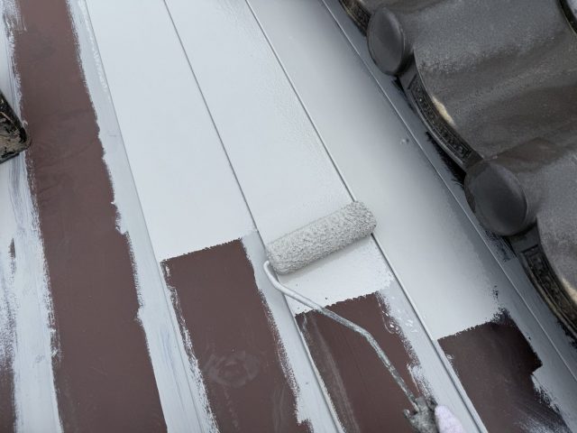 飯田市T邸トタン屋根下塗り