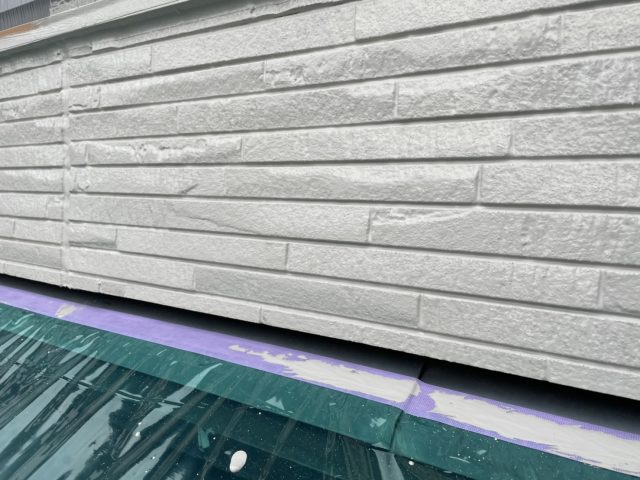 飯田市駄科外壁塗装ツートン上塗り