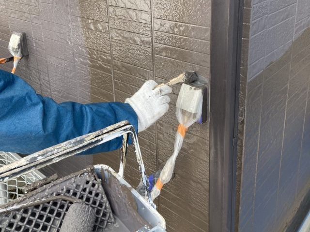 阿智村外壁屋根_上塗り1Fハケ