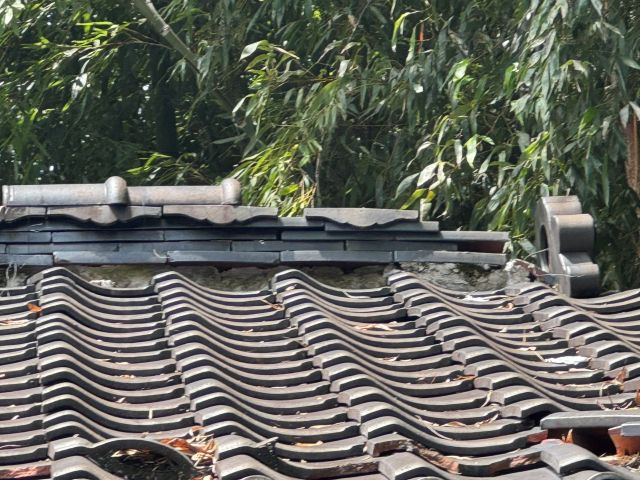 阿南町Hさま_瓦屋根施工前