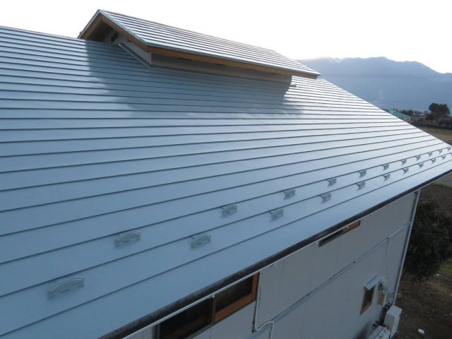 伊那市U邸屋根完成