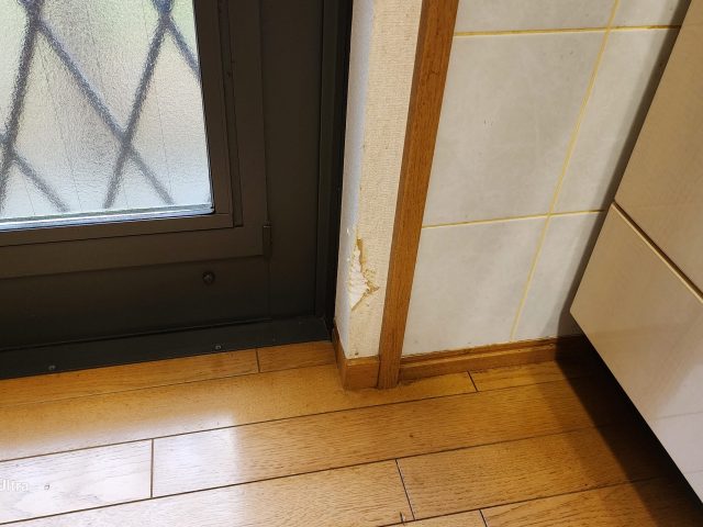 駒ヶ根市N邸_内装施工前_クロス