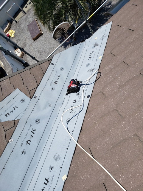 防水紙捨て張り