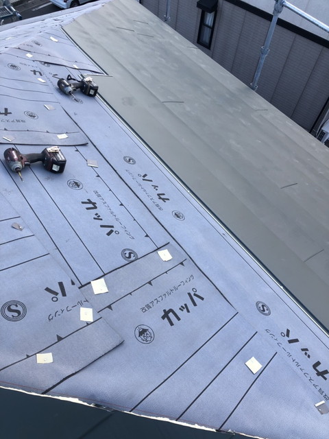 カバー工法　横暖ルーフ