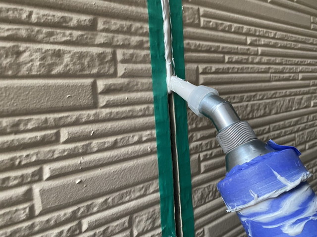 コーキング　シーリング