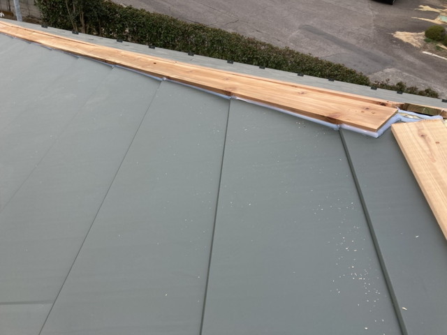 横暖ルーフS　屋根葺き替え