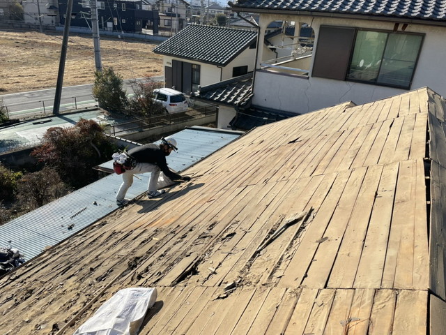 屋根葺き替え、瓦