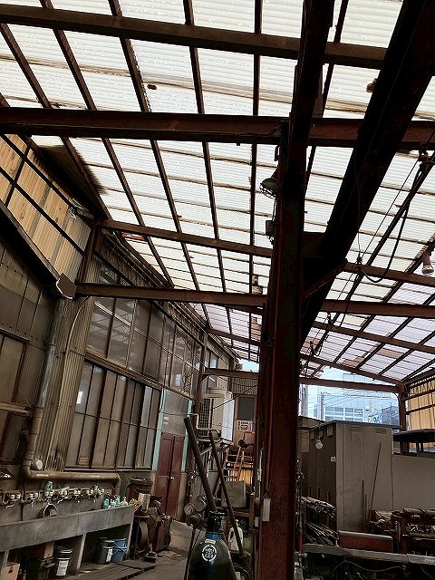 経年劣化した波板は早めの交換を