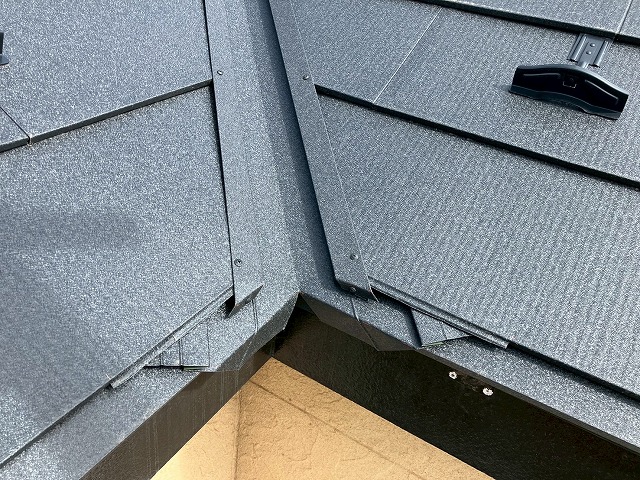 カバールーフ工法の隅部