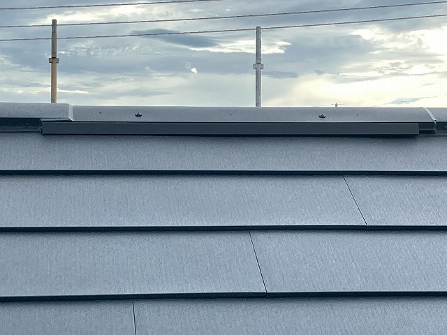 カバールーフ工法の棟板金