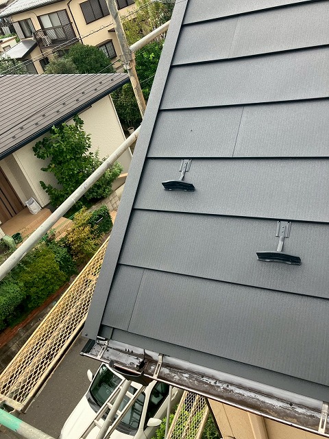 新品の雪止めの設置