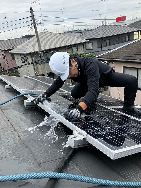 太陽光パネル　手洗い