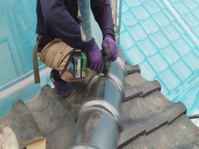 所沢市上新井　棟取り直し　丸棟取付