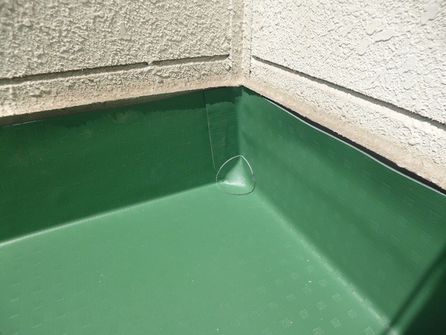 ベランダ防水シートコーナー