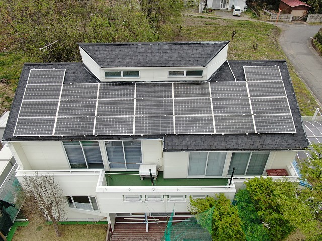 新井様邸屋根１