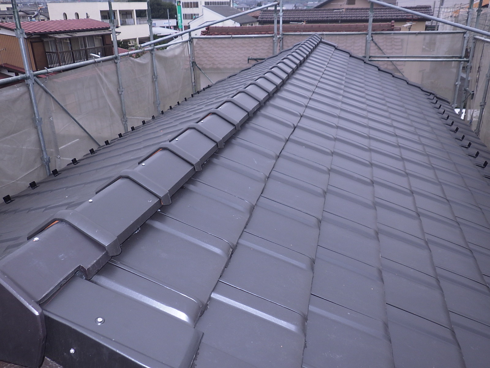 瓦屋根葺き替え