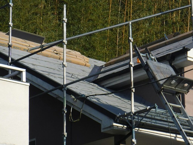 本谷板金と防水シート