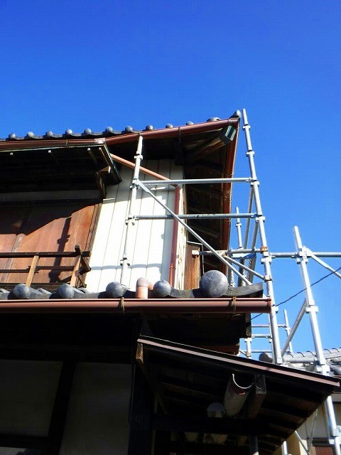 雨どい足場