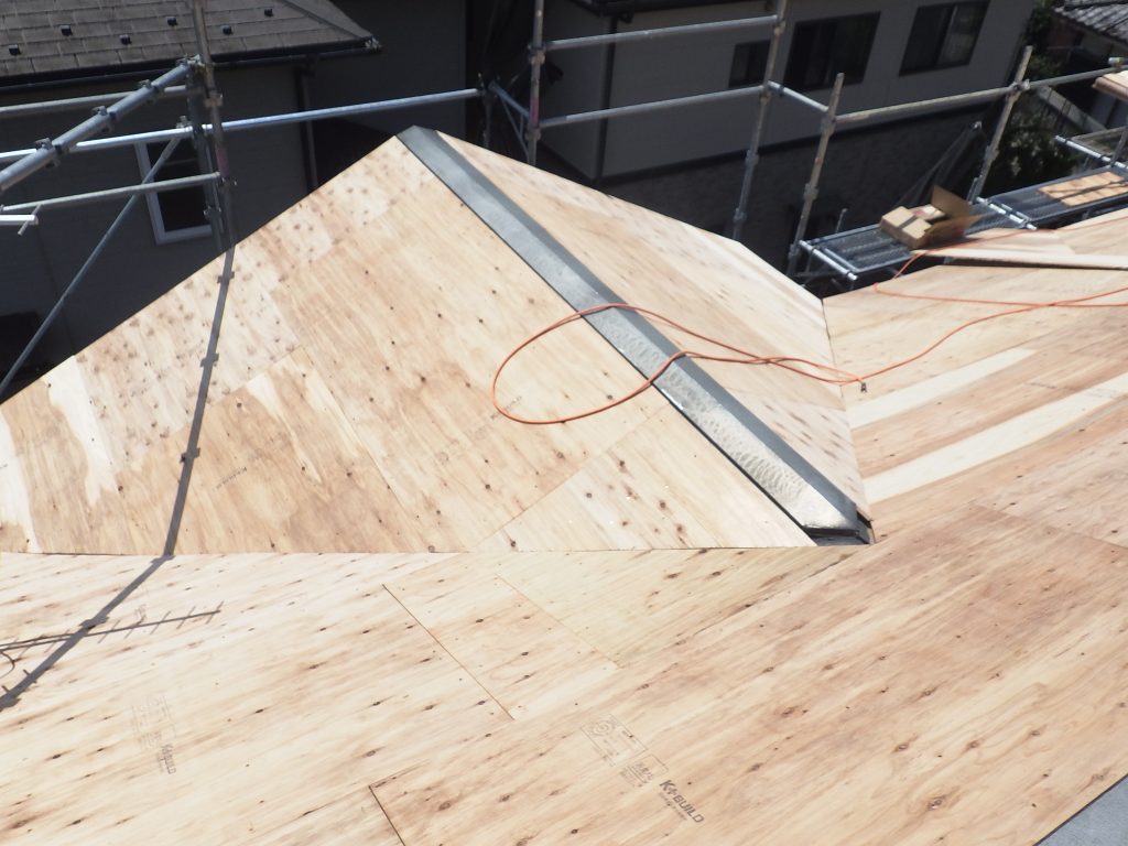 屋根全体の下地施工