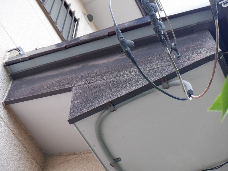 破風板塗装の薄れ