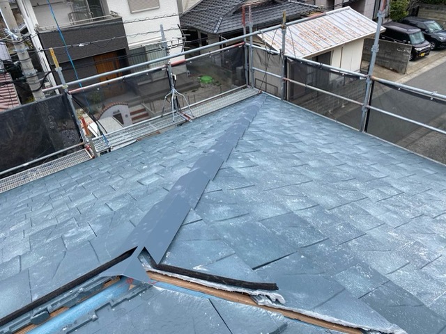 屋根カバー工法、板金施工