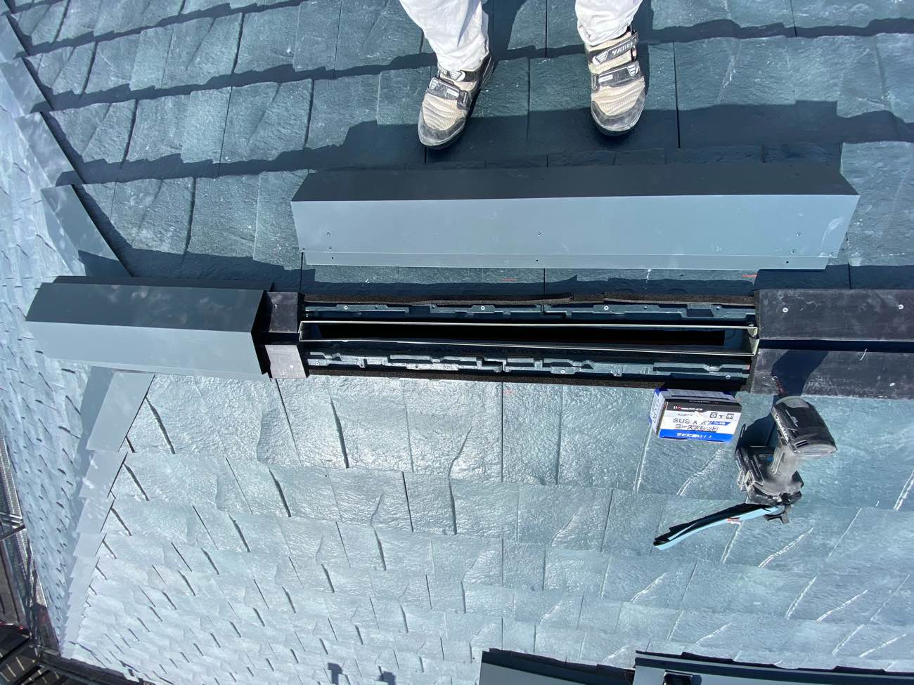 棟板金取り付け