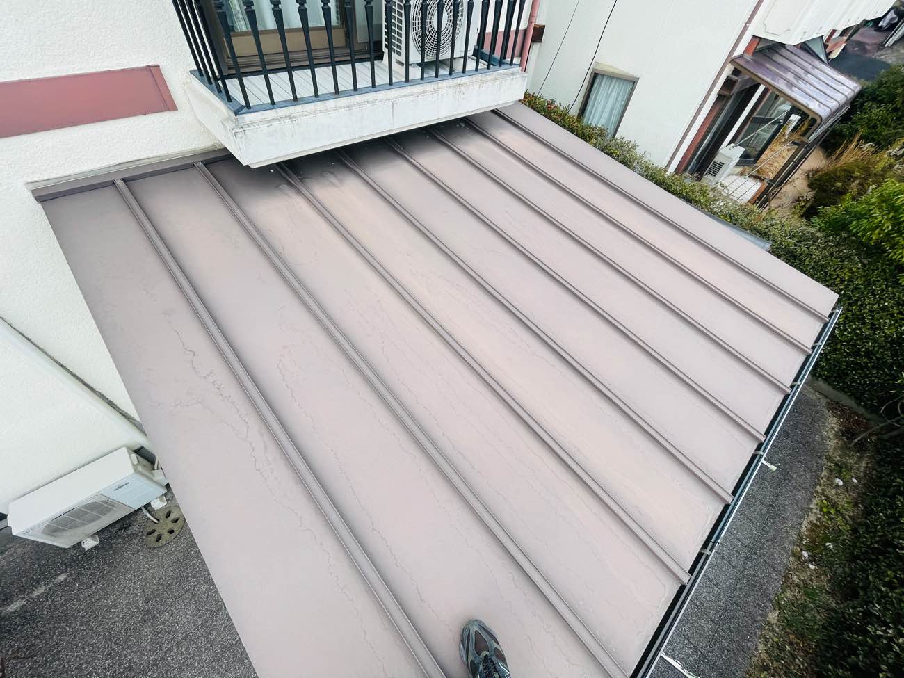 福岡市　博多区　屋根塗装　塗装前の金属屋根