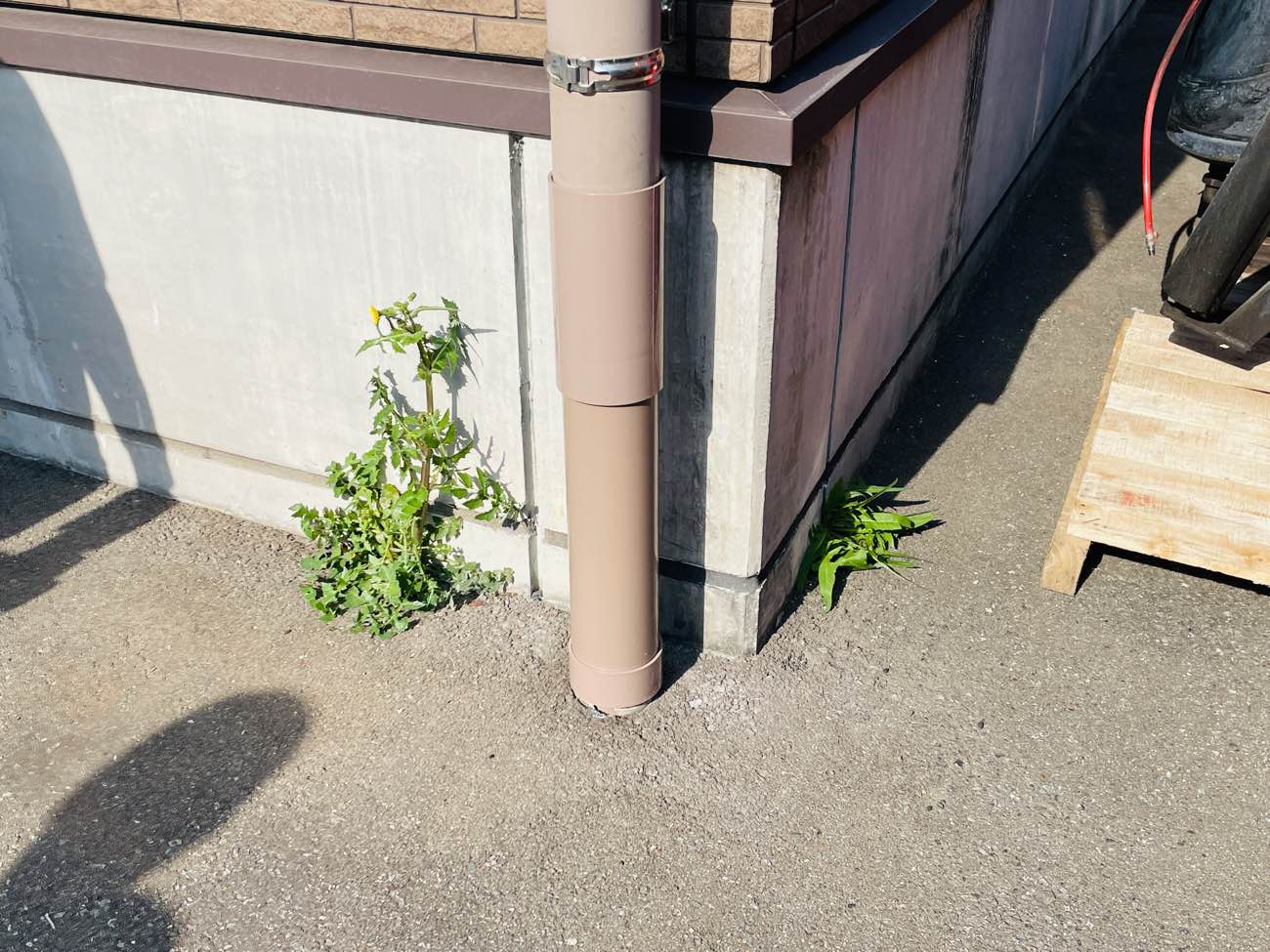 工場工事。雨樋こうじ