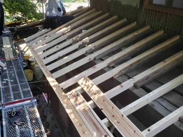 遠賀町の屋根工事における下地補修