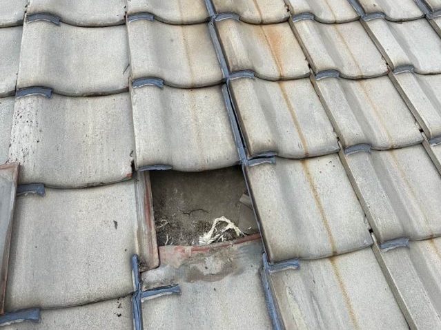太宰府市で台風被害に遭った屋根瓦