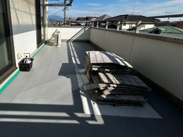 福岡市西区のベランダのシート防水完了