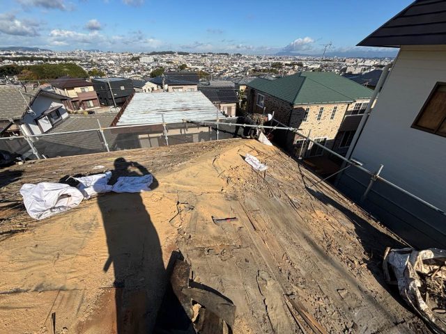 福岡市南区の瓦撤去が終わった屋根