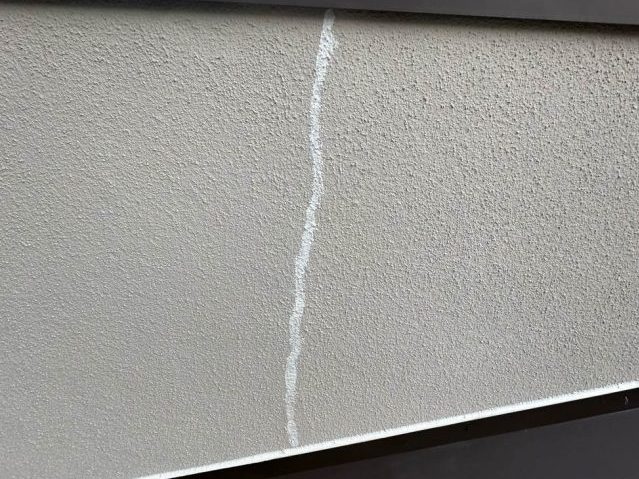 福岡市博多区のパラペットのクラック補修