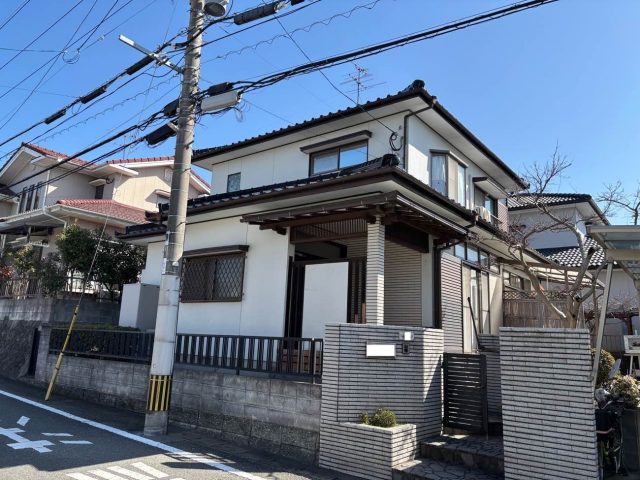 春日市の雨漏り調査を実施した住宅