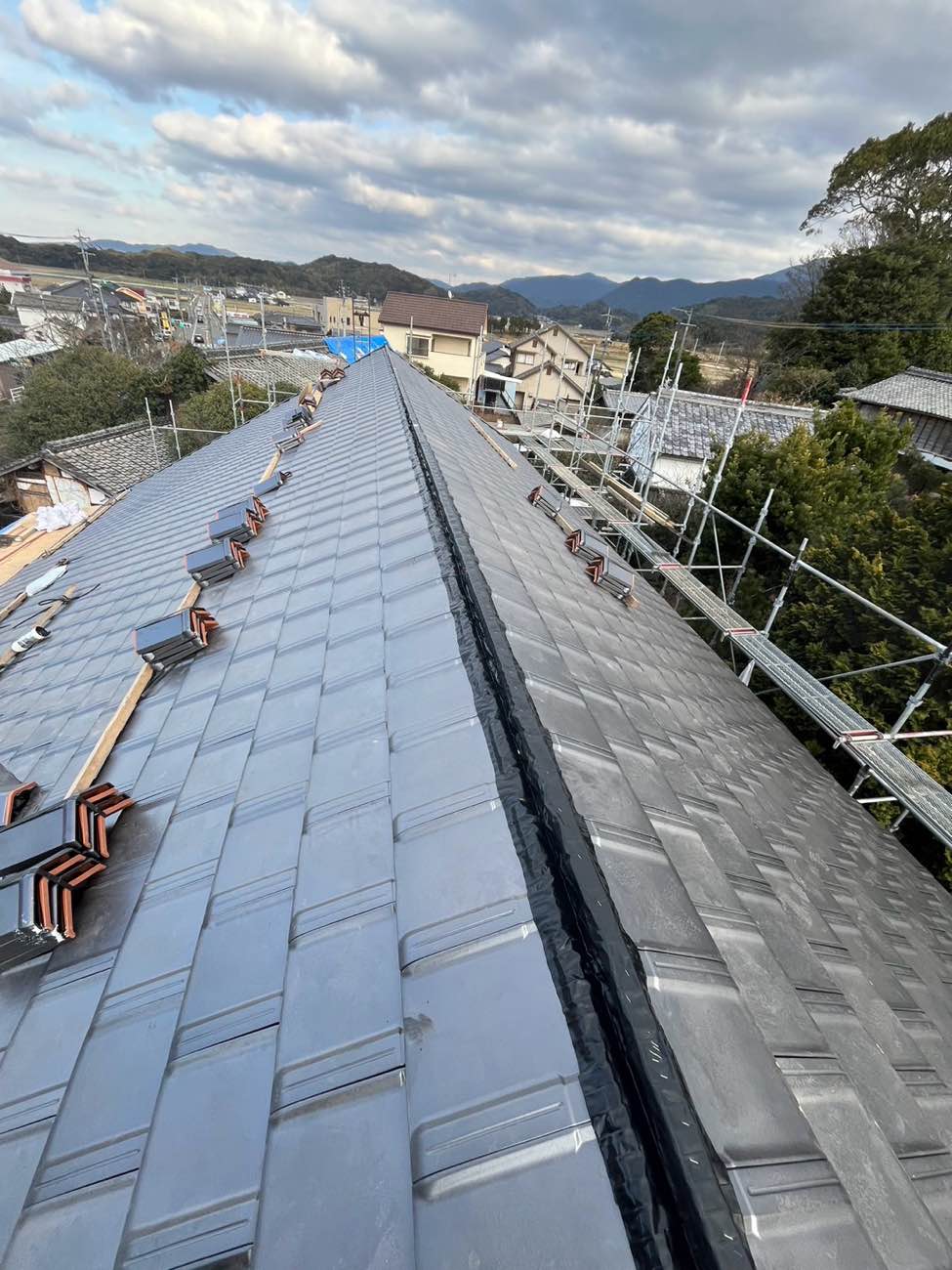 屋根の葺き替え工事、糸島市物件、瓦屋根