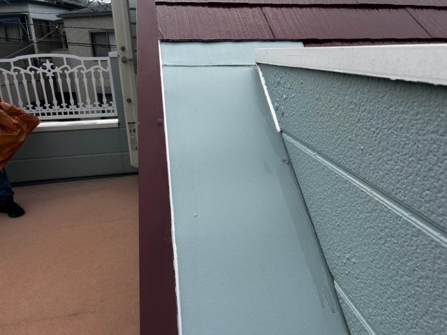 東区のコーキングによる雨漏り修理